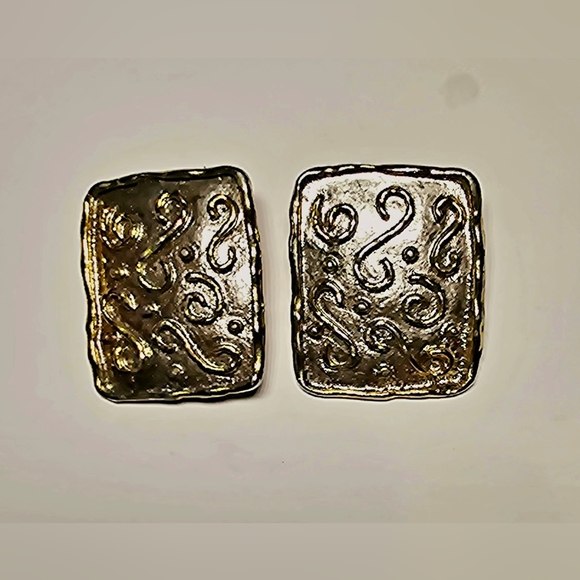 90s high fashion Avon round square S lines textured hammered clip on the - Picture 6 of 8